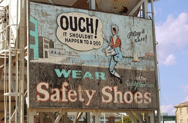 Image result for Bagaimanakah Cara Memakai Safety Shoes Dengan Benar ?